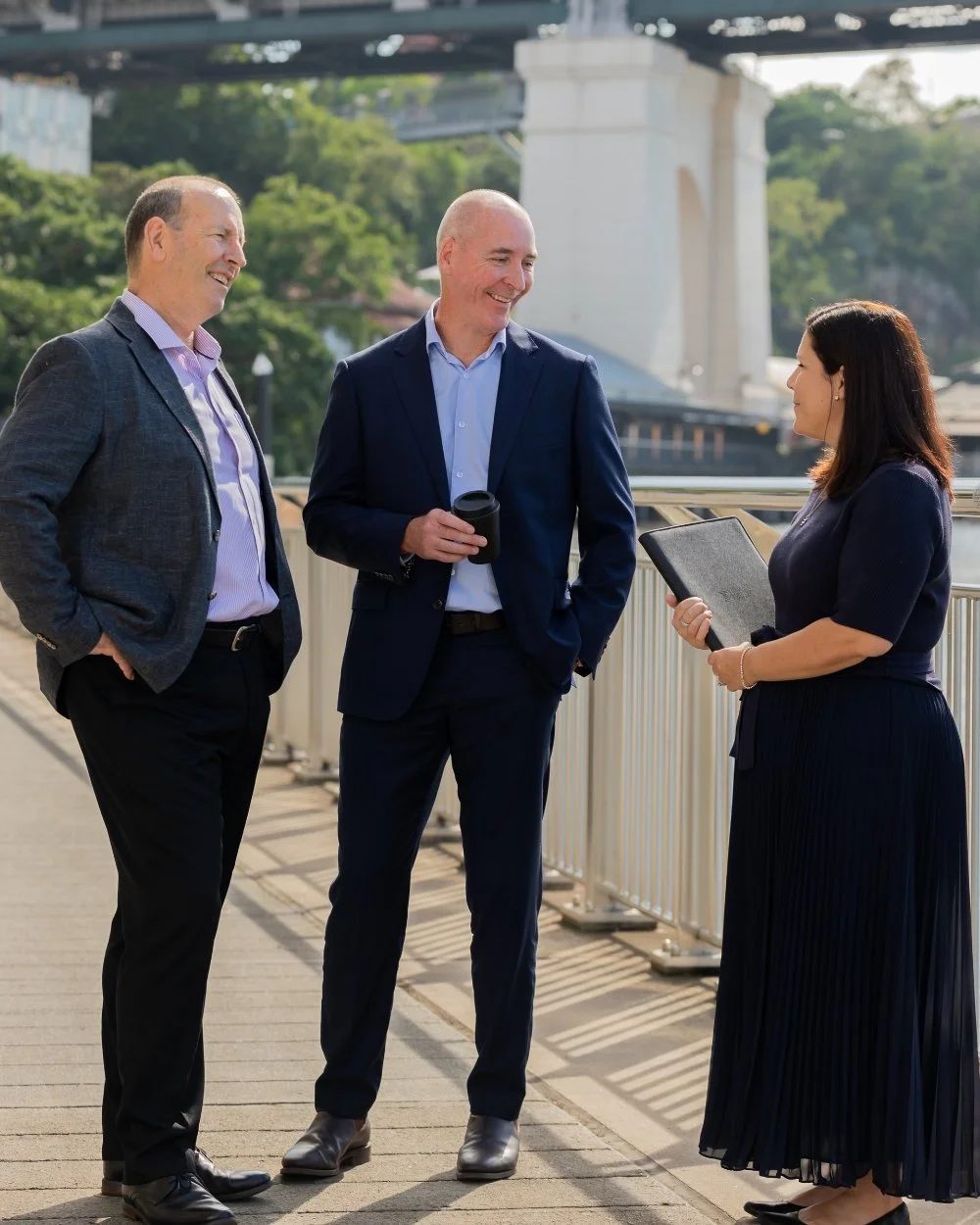 4. 10-Colour+Outdoor+Shoot+Still-SM00034